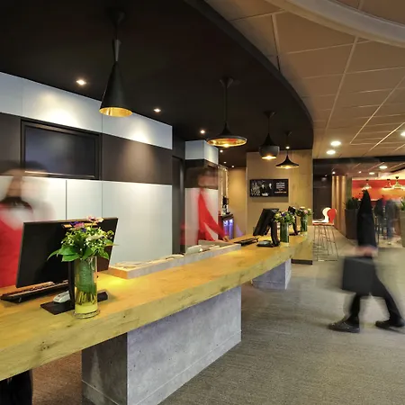 Hotel Ibis Centre Gares 3*