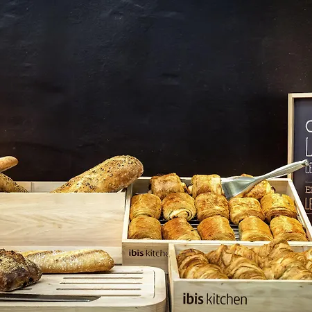 Hotel Ibis Centre Gares 3*