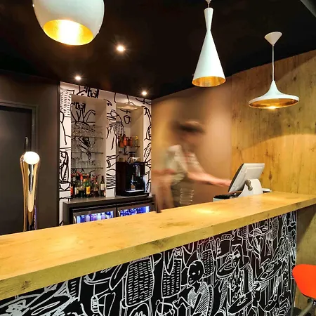 Ibis Centre Gares 3*