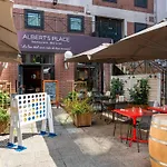 Ibis Centre Gares 호텔 3*