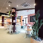 イビス ソントル ガール ホテル