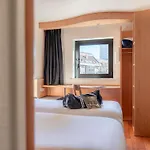 ホテル イビス ソントル ガール 3*