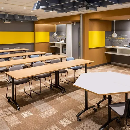 Ibis Centre Gares 3* Лилль