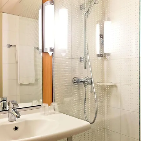Ibis Centre Gares 3* Lilla