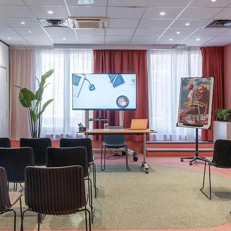 Ibis Centre Gares Hotel Lilla