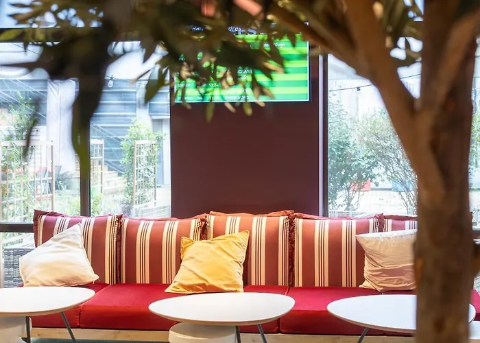 Ibis Centre Gares 3*