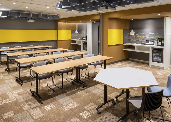 Ibis Centre Gares 3*