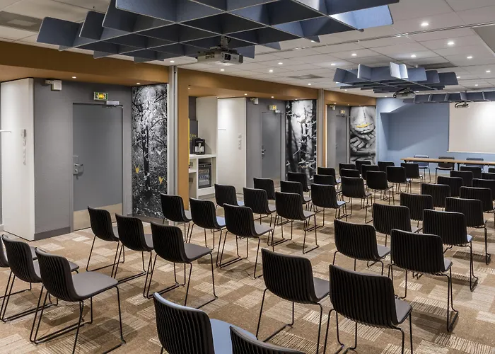 Ibis Centre Gares 3*