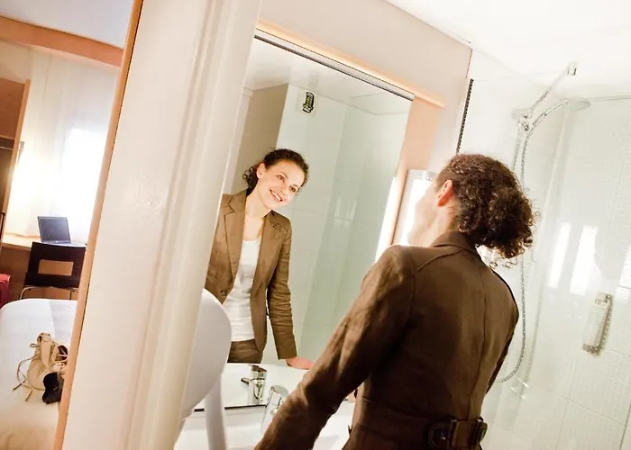 Ibis Centre Gares 3*