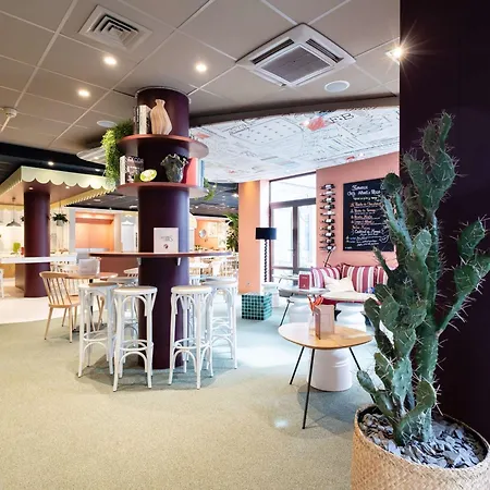 Ibis Centre Gares Lila
