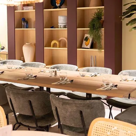 Ibis Centre Gares Lila